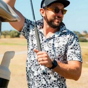 Chase 54 Golf Skull Print Cool Tech Polo size Large in Black/White